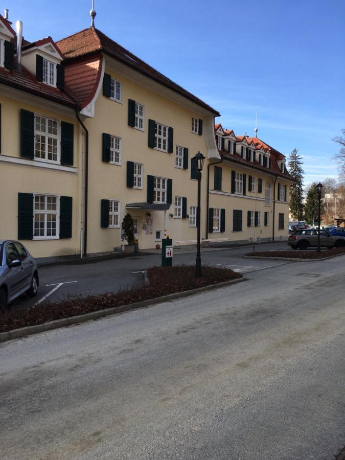 19 Golf Vacation Apartment *